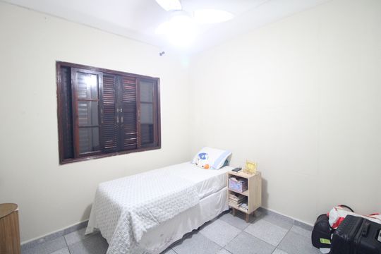 Quarto 2 de casa à venda com 3 quartos, 327m² em Jardim Itapura, São Paulo