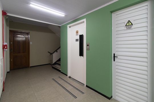 Hall social de apartamento à venda com 3 quartos, 103m² em Centro Histórico, Porto Alegre