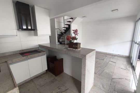 Apartamento à venda com 3 quartos, 160m² em Graça, Belo Horizonte