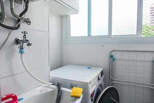 Área de Serviço de apartamento para alugar com 2 quartos, 56m² em Vila Andrade, São Paulo