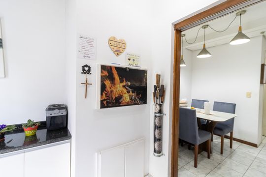 Churrasqueira de casa à venda com 2 quartos, 189m² em Hípica, Porto Alegre