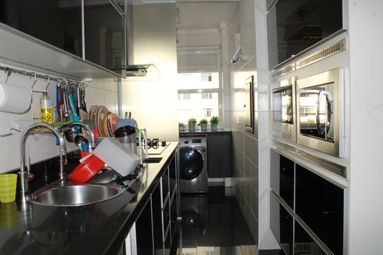 Cozinha de apartamento à venda com 3 quartos, 91m² em Vila Mariana, São Paulo