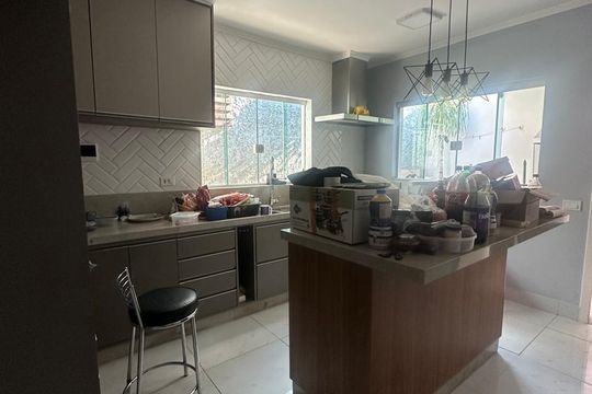 Cozinha de casa à venda com 3 quartos, 250m² em Jardim do Luar (fazendinha), Santana de Parnaíba