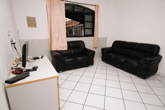 Sala de casa para alugar com 2 quartos, 166m² em Maracanã, Praia Grande