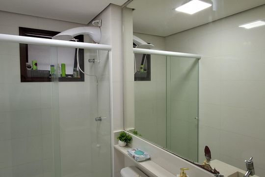 Banheiro Social de apartamento à venda com 3 quartos, 75m² em Vila Caminho do Mar, São Bernardo do Campo