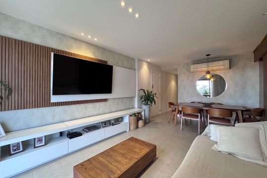 Sala de apartamento à venda com 3 quartos, 150m² em Recreio dos Bandeirantes, Rio de Janeiro