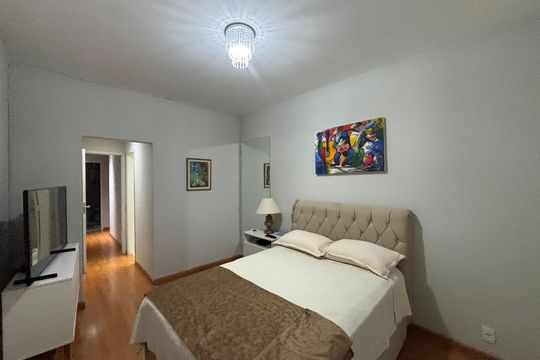Suíte de apartamento à venda com 3 quartos, 130m² em Lagoa, Rio de Janeiro