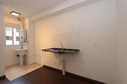 Cozinha de apartamento para alugar com 2 quartos, 42m² em Parque da Vila Prudente, São Paulo