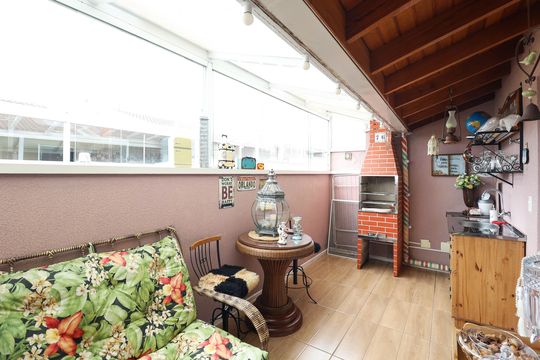 Casa de Condomínio à venda com 3 quartos, 140m² em Parada Inglesa, São Paulo