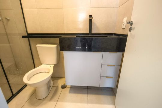 Banheiro da Suíte de apartamento à venda com 3 quartos, 53m² em Socorro, São Paulo