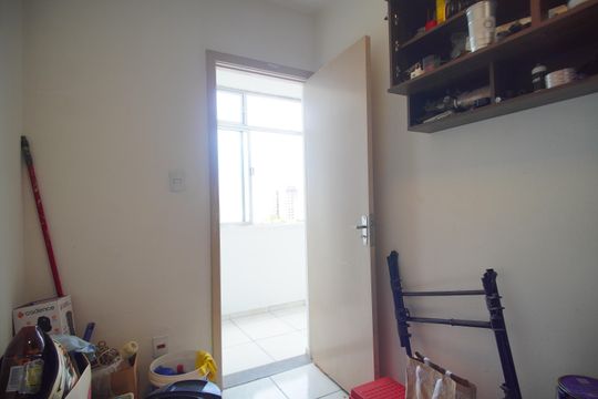 Despensa de apartamento à venda com 2 quartos, 82m² em Centro, São Leopoldo