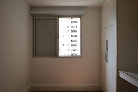 Apartamento para alugar com 3 quartos, 70m² em Vila Sofia, São Paulo