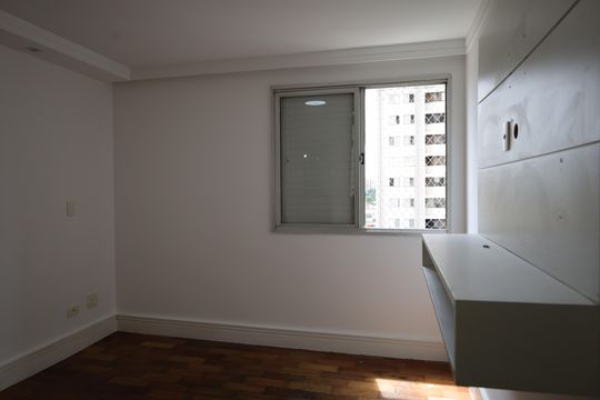 Apartamento para alugar com 3 quartos, 70m² em Vila Sofia, São Paulo