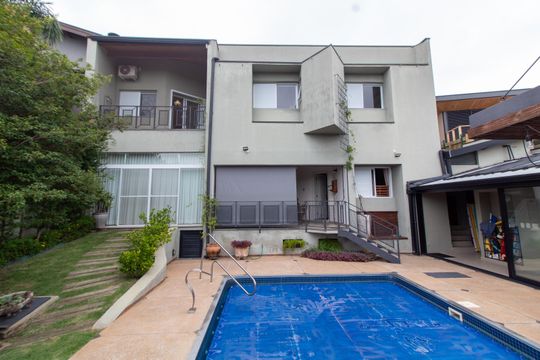 ÁREA EXTERNA  de casa de condomínio à venda com 4 quartos, 421m² em Jardim Botânico (sousas), Campinas