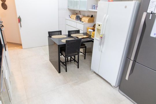 COZINHA de casa de condomínio à venda com 4 quartos, 421m² em Jardim Botânico (sousas), Campinas