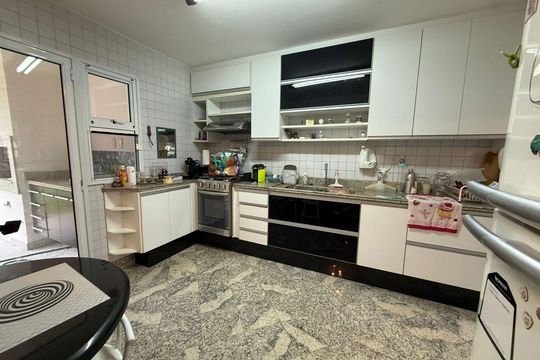 Cozinha de casa de condomínio à venda com 3 quartos, 198m² em Residencial Barão do Café, Campinas
