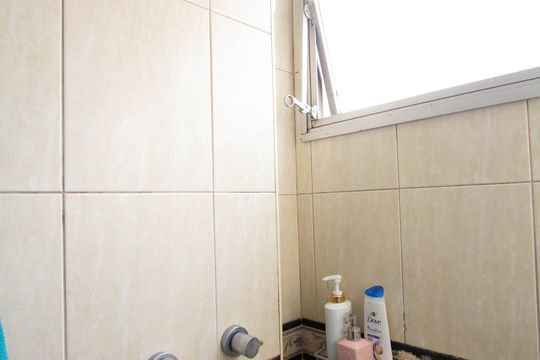 Banheiro da Suíte de apartamento à venda com 3 quartos, 116m² em Chácara Itaim, São Paulo