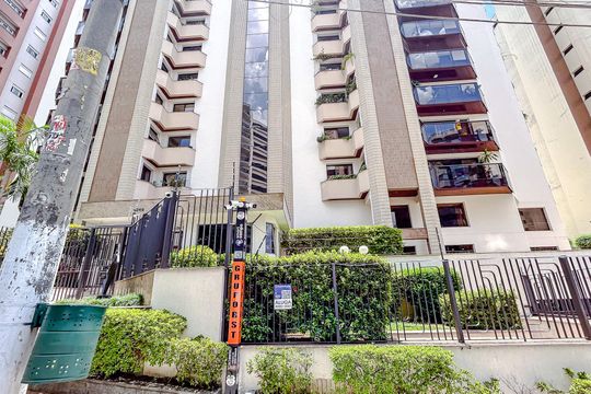 Fachada com Plaquinha de apartamento para alugar com 4 quartos, 191m² em Tatuapé, São Paulo
