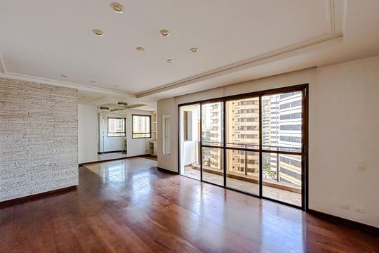 Apartamento para alugar com 4 quartos, 191m² em Tatuapé, São Paulo