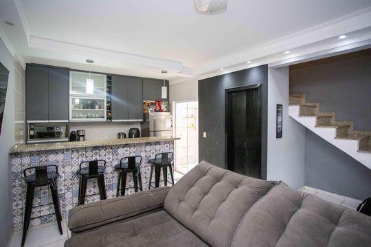 Sala de casa para alugar com 2 quartos, 120m² em Eldorado, Diadema