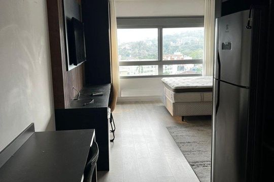 Studio  de kitnet/studio para alugar com 1 quarto, 40m² em Teresópolis, Porto Alegre