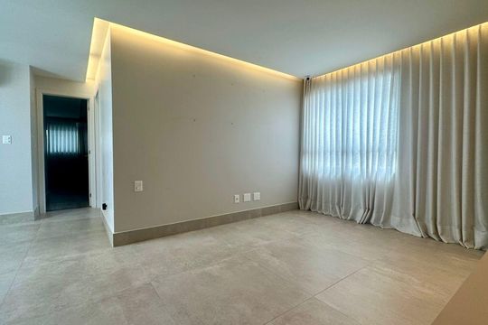 Apartamento à venda com 2 quartos, 161m² em Funcionários, Belo Horizonte
