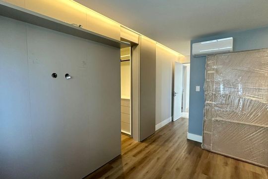 Quarto de apartamento à venda com 2 quartos, 161m² em Funcionários, Belo Horizonte