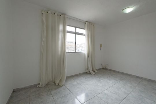 Apartamento à venda com 2 quartos, 50m² em Vila Heliopolis, São Paulo