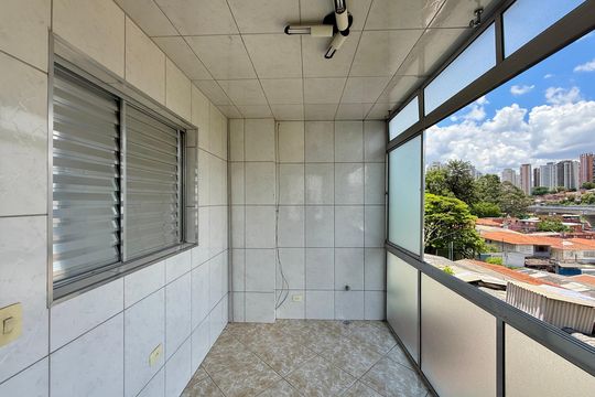 Sacada Quarto 2 de casa à venda com 2 quartos, 120m² em Brooklin, São Paulo