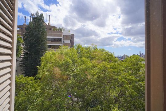 Quarto 2-Vista  de apartamento à venda com 2 quartos, 70m² em Petrópolis, Porto Alegre