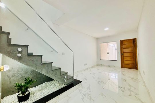 Casa à venda com 3 quartos, 108m² em Vila Ré, São Paulo