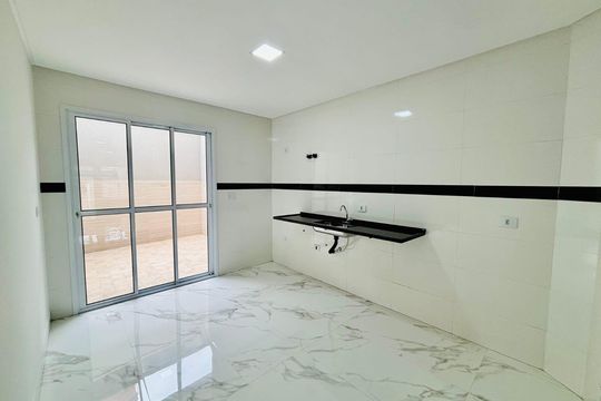 Casa à venda com 3 quartos, 108m² em Vila Ré, São Paulo