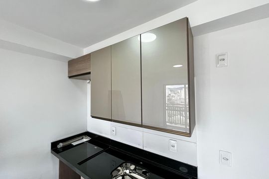 Sala/Cozinha/Quarto de kitnet/studio para alugar com 1 quarto, 31m² em Parada Inglesa, São Paulo