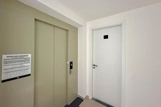 Hall Apartamento  de apartamento à venda com 1 quarto, 30m² em Vila Ernesto, São Paulo