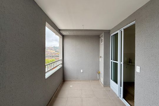 Sacada  de apartamento à venda com 1 quarto, 30m² em Vila Ernesto, São Paulo