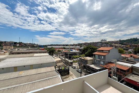 Vista Quarto de apartamento à venda com 1 quarto, 30m² em Vila Ernesto, São Paulo