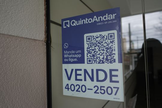 Plaquinha de apartamento à venda com 3 quartos, 82m² em Vila Regente Feijó, São Paulo