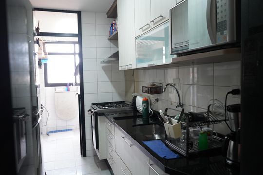 Cozinha de apartamento à venda com 3 quartos, 82m² em Vila Regente Feijó, São Paulo
