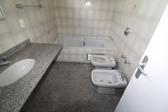 Quarto 3 - Banheiro de apartamento à venda com 3 quartos, 170m² em Água Fria, São Paulo