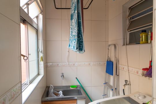 Área de Serviço de apartamento para alugar com 2 quartos, 46m² em Jardim Bela Vista, Campinas
