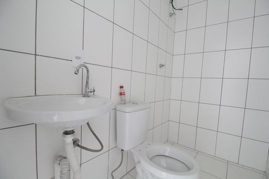 Banheiro de apartamento à venda com 2 quartos, 39m² em Cidade Jardim, São Paulo