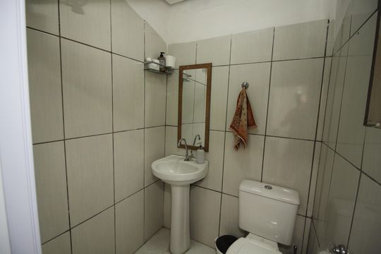 Banheiro da Suíte de casa à venda com 3 quartos, 125m² em São Lucas, São Paulo