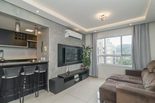 Sala de apartamento à venda com 3 quartos, 75m² em Jardim Carvalho, Porto Alegre