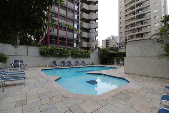 Área Comum - Piscina de apartamento à venda com 1 quarto, 56m² em Moema, São Paulo