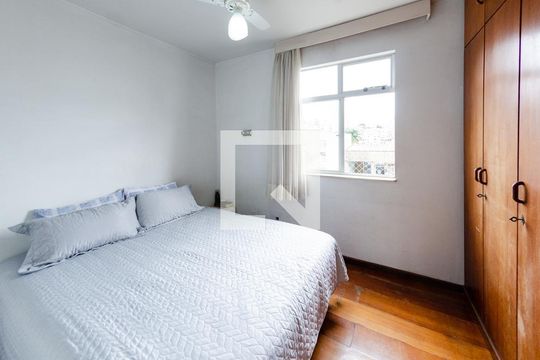 Apartamento à venda com 2 quartos, 92m² em Alto Caiçaras, Belo Horizonte