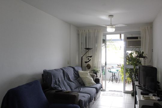 Sala de apartamento para alugar com 4 quartos, 114m² em Barra Olímpica, Rio de Janeiro