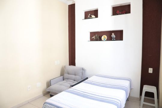 Apartamento para alugar com 3 quartos, 170m² em Itapoã, Belo Horizonte