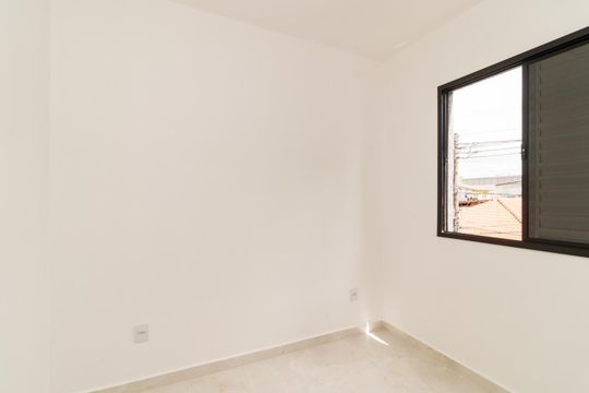 Quarto 2 de casa de condomínio para alugar com 2 quartos, 41m² em Vila Isolina Mazzei, São Paulo