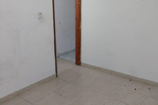 Casa para alugar com 6 quartos, 399m² em Vila Marieta, São Paulo