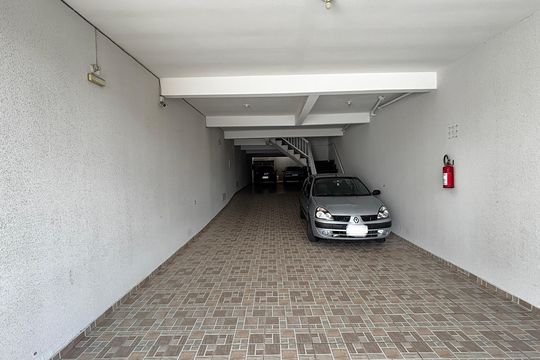 Garagem de apartamento à venda com 2 quartos, 90m² em Jardim Ana Maria, Santo André